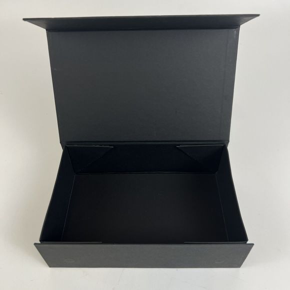 Oakley Empty box only *NO SUNGLASSES* BOX ONLY - Picture 4 of 12